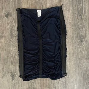 Cache skirt